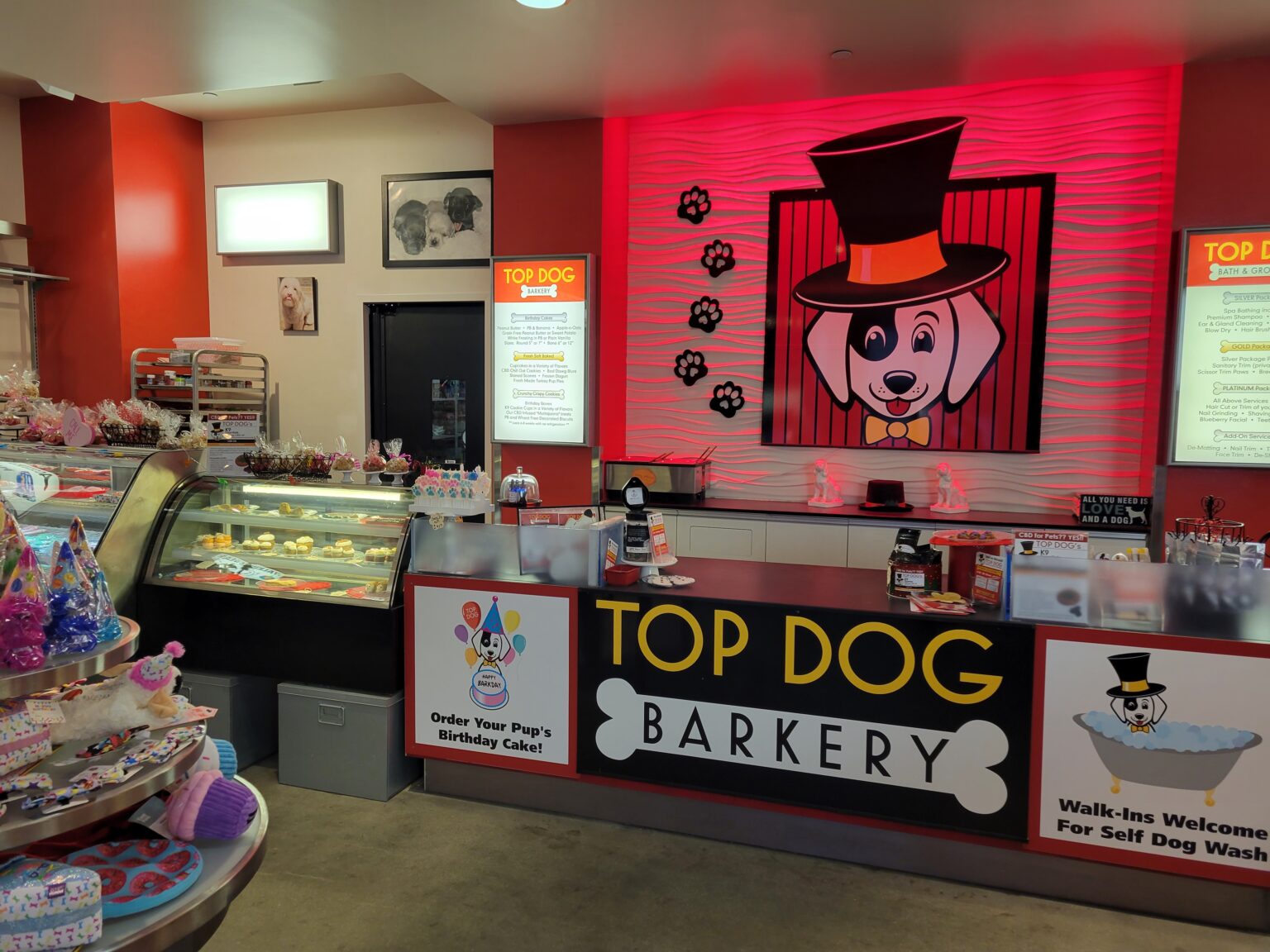 TOP DOG Barkery *barkery*bath*boutique*